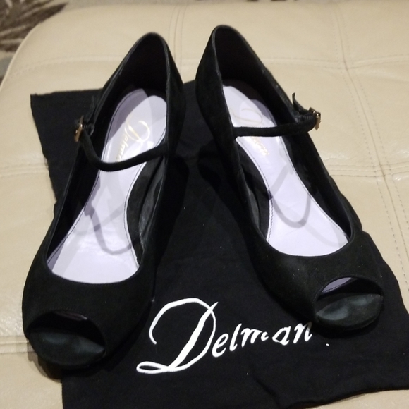 Delman black suede covered 3" wedge peep toes - Picture 2 of 5